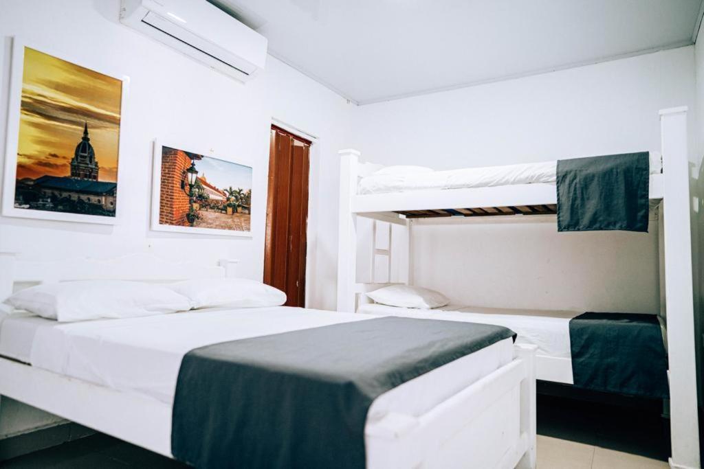 Neos Hotel Картахена Экстерьер фото