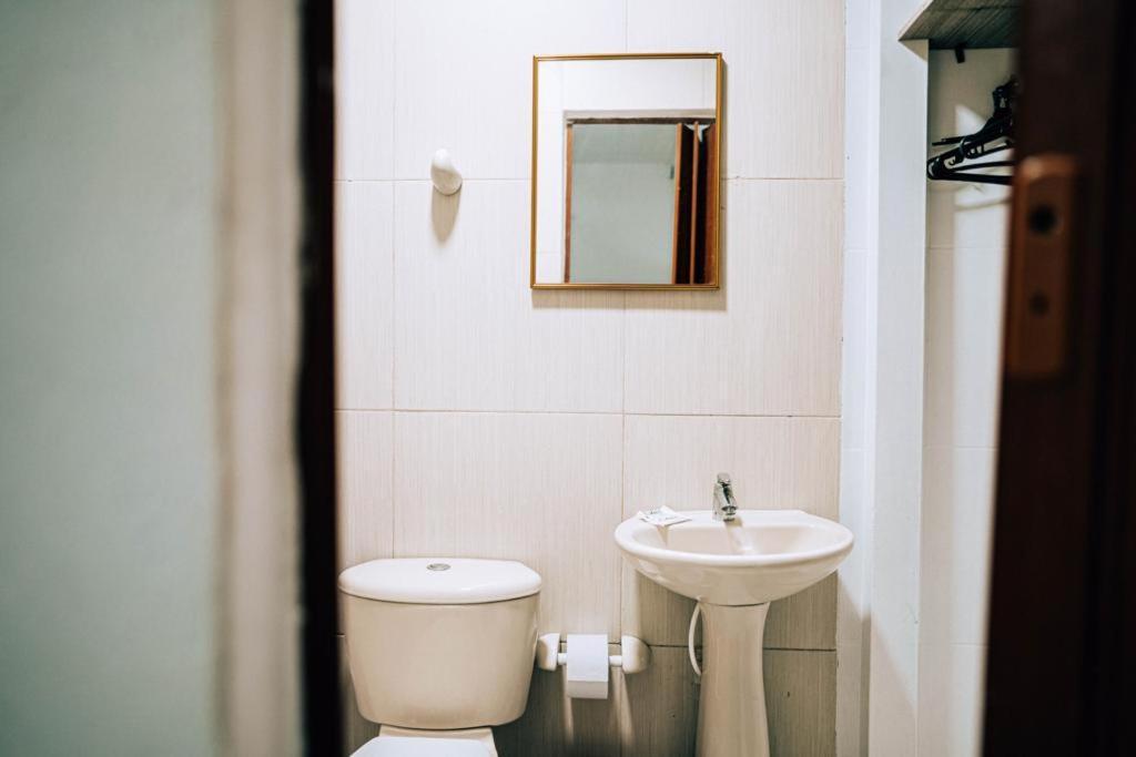 Neos Hotel Картахена Экстерьер фото